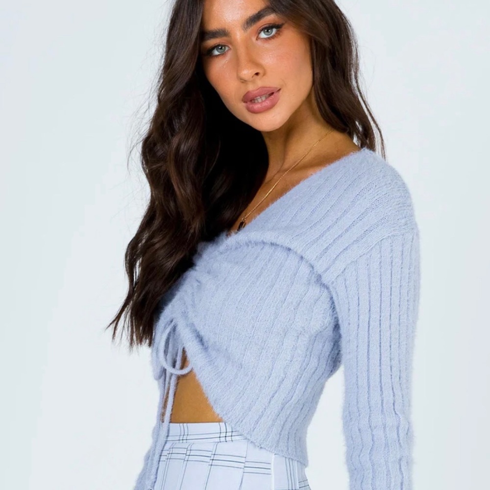 NEW W TAG Princess polly cinched fuzzy long sleeve🫶🏼